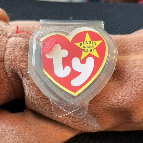 Ty Cubbie the brown bear mint condition never used or played with comes with tag - Picture 7 of 8